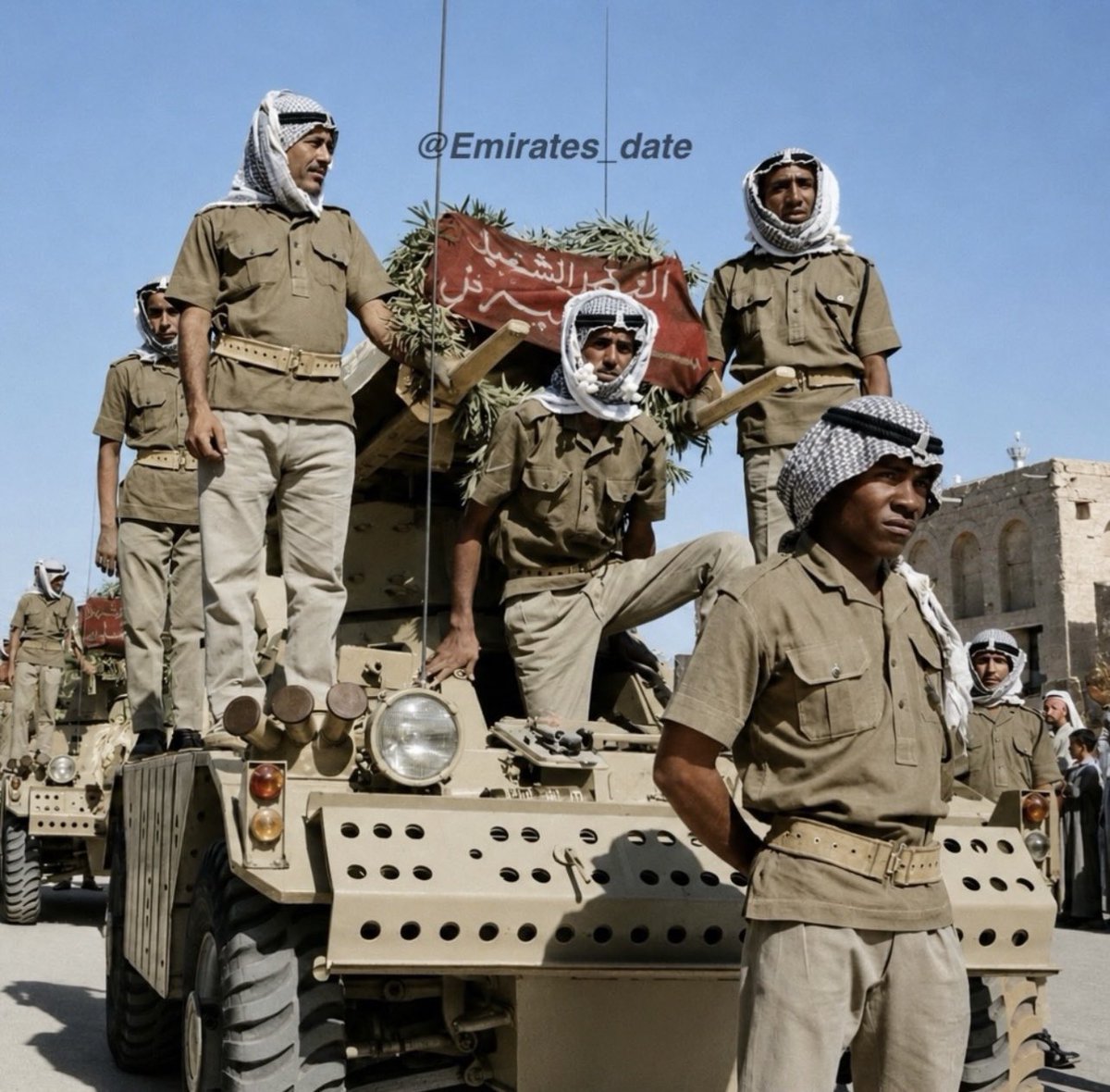 M___R1212's tweet photo. جنازة الشهيد سالم خميس في رأس الخيمة 
الذي استشهد بالغدر الإيراني لجزيرة طنب الكبرى عام 1971 https://t.co/dtuzn3tBbM