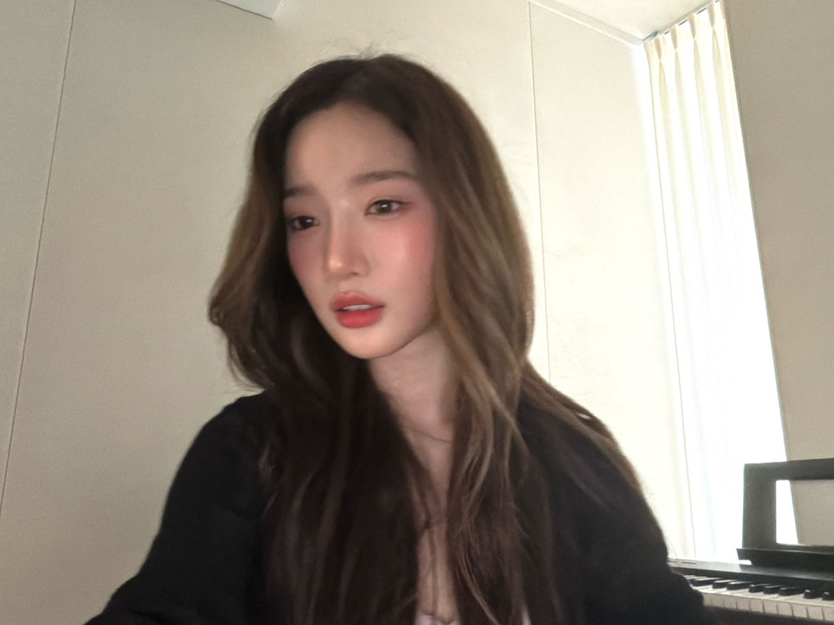 _mueang's tweet photo. :¨·.·¨:  .       ⊹         ˚          ⁺          ⋆    
 `·. 260802 #김유연 코스모 톡 𐙚⋆˚
        ⁺        ˚        ⊹        ⋆         .        ˚

#tripleS #트리플에스 https://t.co/KQ3hApUdB9