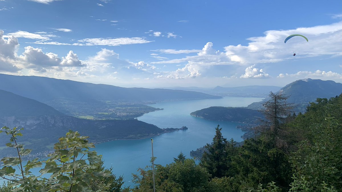 wyzxae's tweet photo. Je pense que ce sont celles ci #montagne https://t.co/QPzO7sIBgb