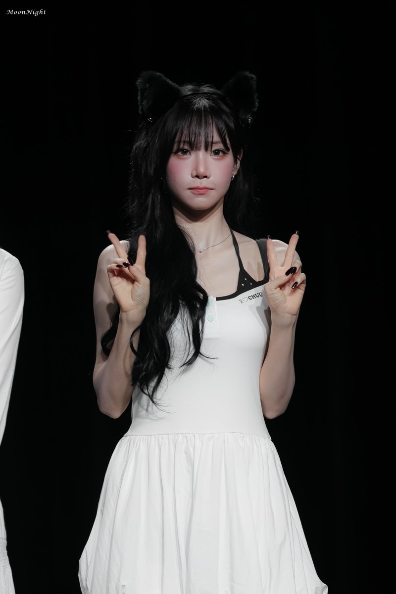 8S_thginnooM's tweet photo. 260802

오늘은 귀만 ��냥이🐈‍⬛

#tripleS #트리플에스
#김나경 #Nakyoung https://t.co/VYFdh2f3jY