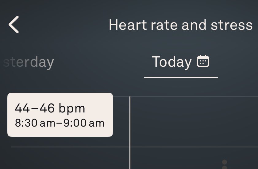 azaleacals's tweet photo. was checking my oura ring trends and it’s actually insane to see how my bpm increases whenever i eat

like this is my bpm waking up vs my bpm while eating my first meal of the day https://t.co/SNX4uWeKso