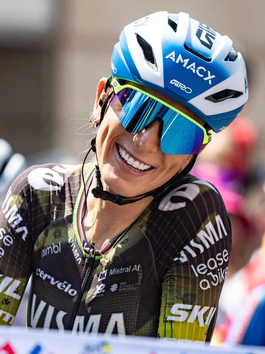 Arcalis1997's tweet photo. Pauline Ferrand-Prévot 📸 by Léon van Bon
#TourDeFranceFemmes #Stage1 https://t.co/WIbqQxnyU3