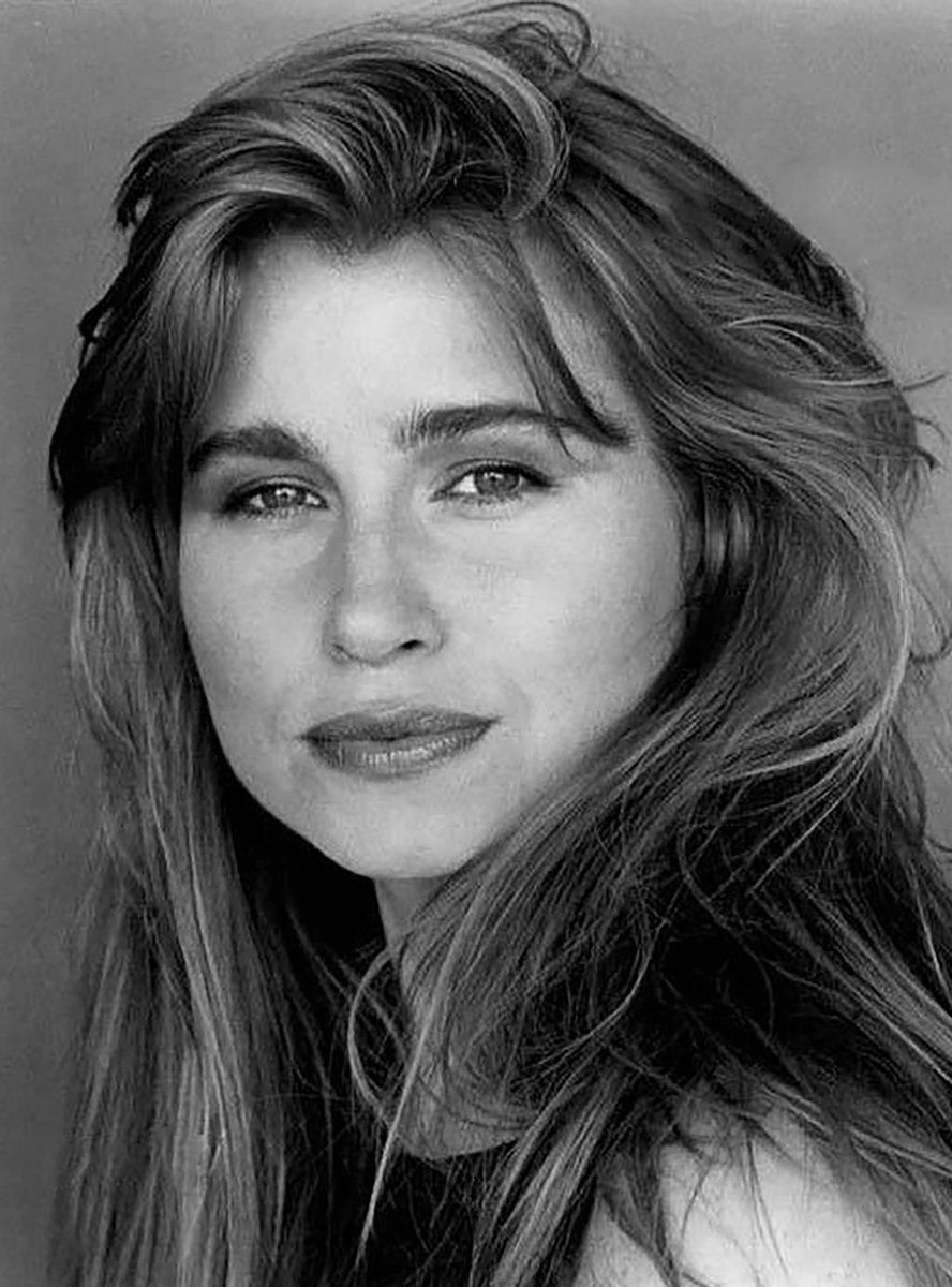 PopTingz's tweet photo. Happy 65th birthday to the iconic Jennifer Coolidge. https://t.co/Hy882fZtAy
