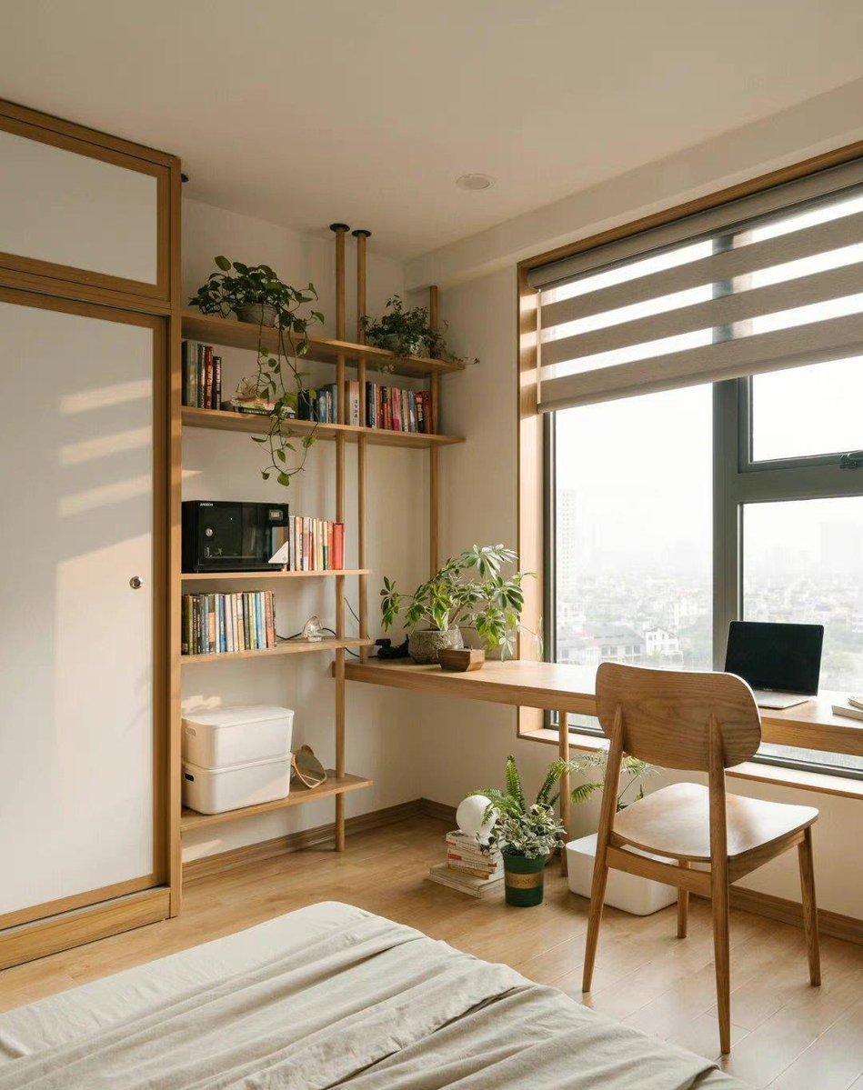IvyAguilaujn's tweet photo. Transforming my work corner into a calm, focused zone—less clutter, more vibes for crush deadlines! https://t.co/cSrCRqbo9Q