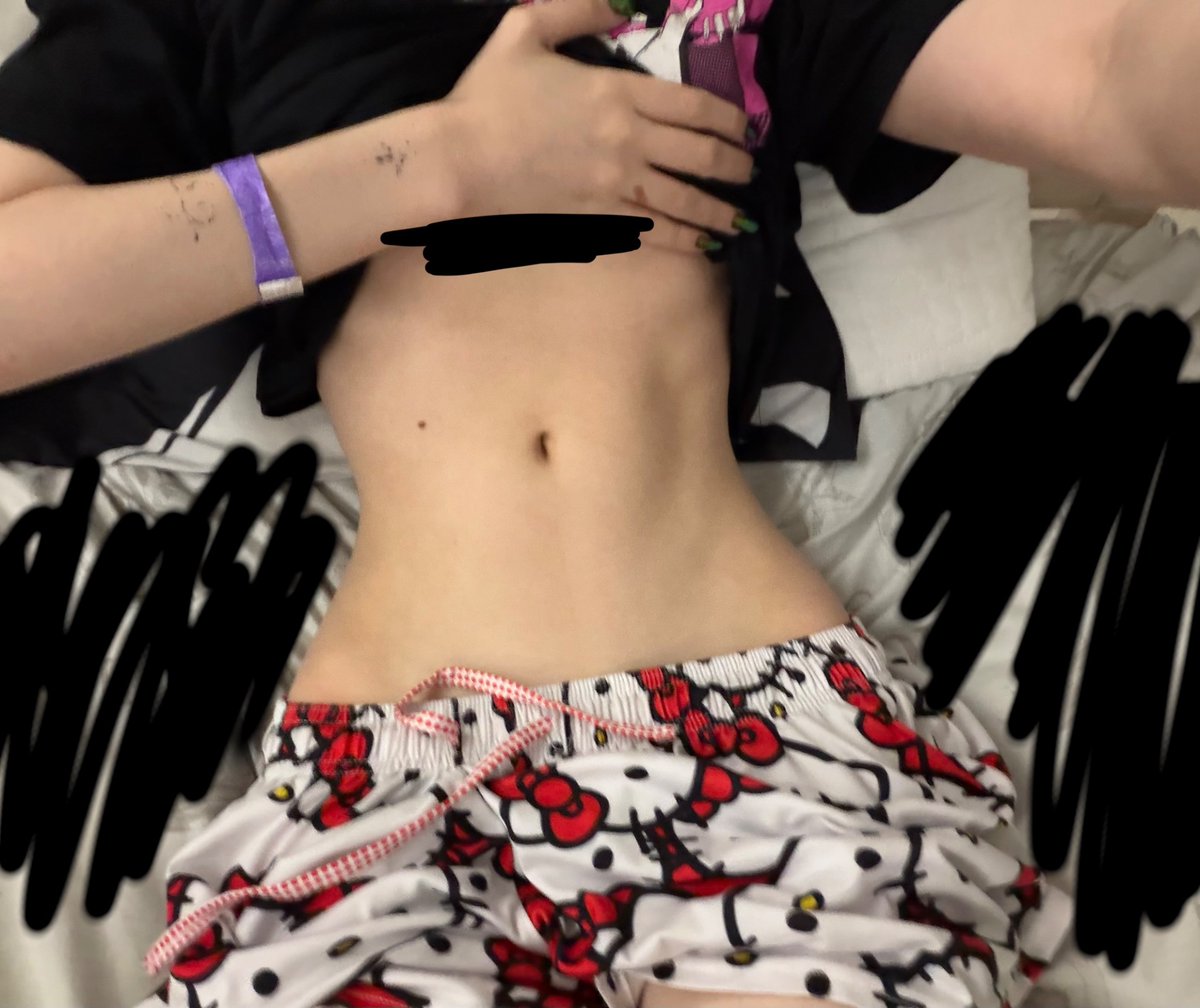 cruelvicinity's tweet photo. BMI guess PLEASE oomfs/nonoomfs🙏🙏😭!! I needa lose a lotta weight before fall but my scales confiscated rn…. #edtwtㅤ #edrtwtㅤ https://t.co/BcHsqWIbaE