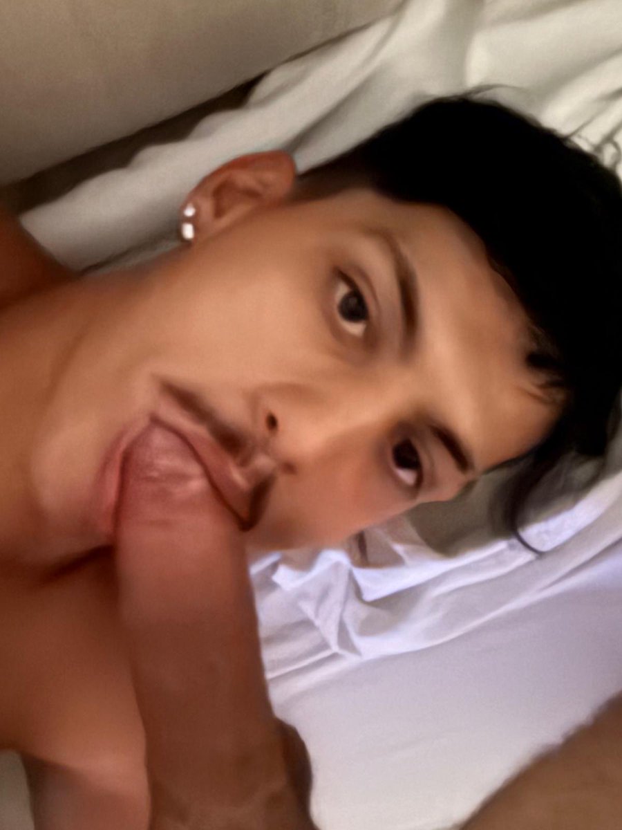 Napoletano4yx's tweet photo. like e repost 🍆 https://t.co/cgzhBsxrAY