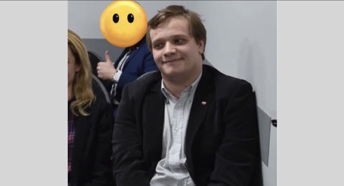 MenaceMagenta's tweet photo. @rzep8 Jakbyś tak wyglądał to też by cię nie obchodził los kobiet. https://t.co/InpODO5ZcM