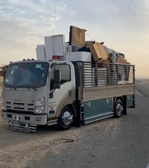 zwmalshaml's tweet photo. نشتري الاثاث المستعمل بالرياض مـــــــــــــكيفات غرف نوم مطابخ ثلاجات غسالات شاشات افران اجهزه كهربائيه وشراء اثاث الشقق والفلل والفنادق بالرياض بافضل الاسعار ونقل العفش بالرياض 0564552862 https://t.co/rhEj2oSa4K