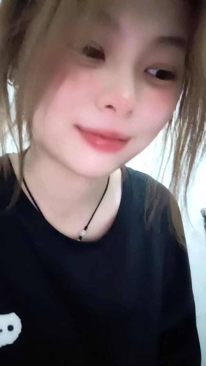 dee42eye's tweet photo. 女娲造你时一定偷工减料了！因为你的小缺点全都被可爱代替了！
望城区
老师081
截图联系客服：@yeo189
(订100抵课费，白嫖勿扰)
#长沙 https://t.co/0CEZUUdpUu