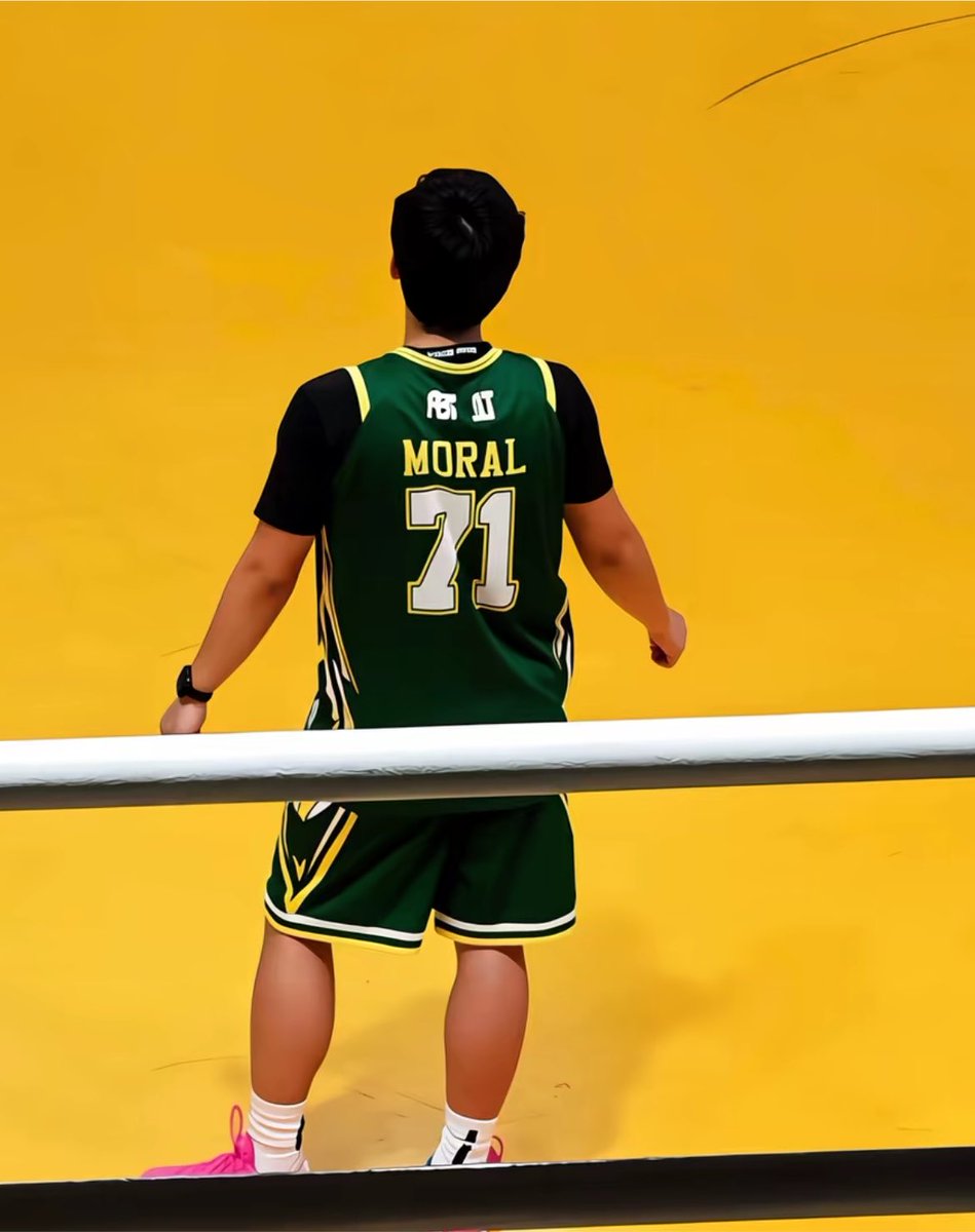 d0veva's tweet photo. #chogdray

asawa?                                   po?

okay ka na?                           okay lang po https://t.co/XP01F0QTKH