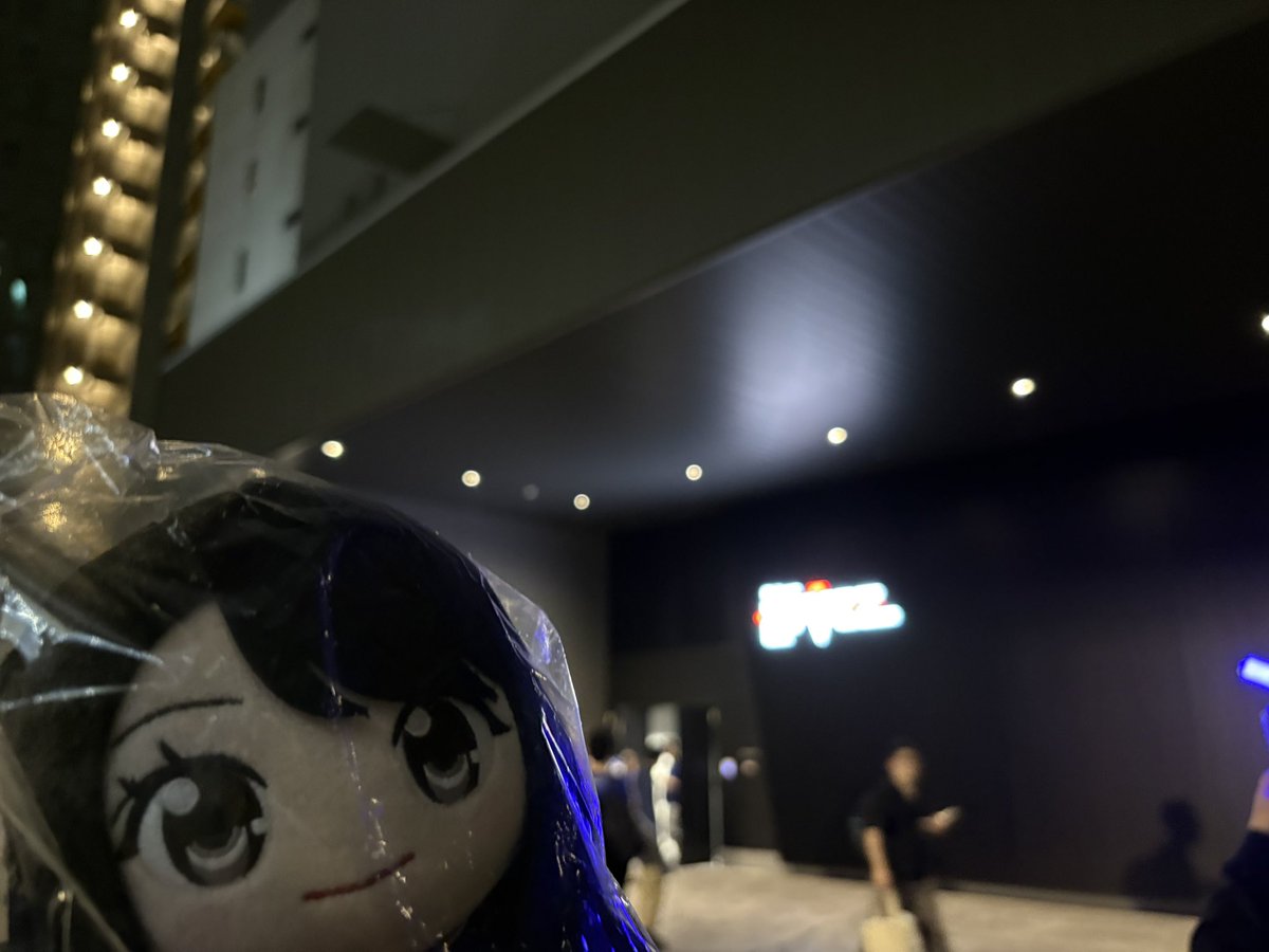 Bullet765's tweet photo. 夜の部もお疲れ様でした〜
東京3公演に参加しましたが、どの公演でも天さんが楽しそうに歌って語ってるのを観られるのが嬉しかったなぁ
また天さんのやりたい事を詰め込んだライブに参加できるのを楽しみにしてます！

#雨宮天 
#Room_Theory https://t.co/upthN6Db2h