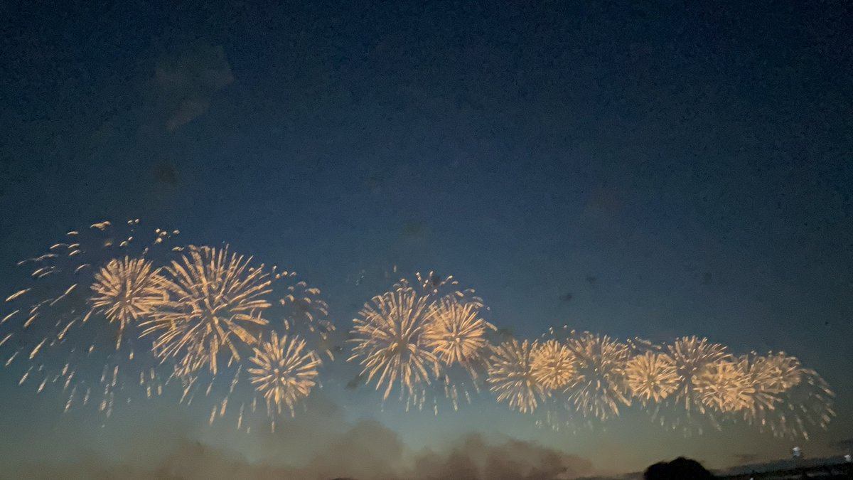1019_itch's tweet photo. 去年の長岡花火だけど https://t.co/h18lzPvYZn
