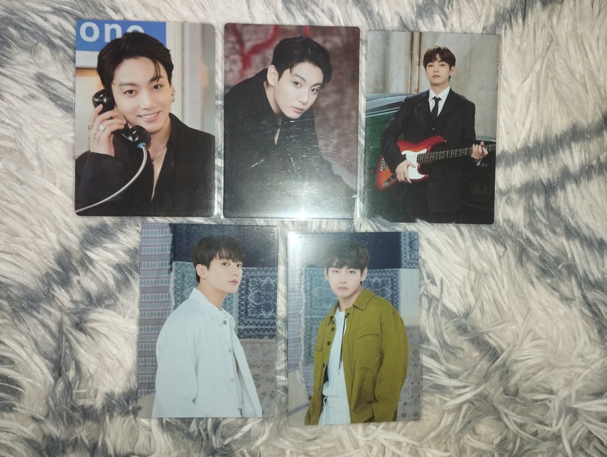SugaSupremeBias's tweet photo. WTS BTS PC PH

BTS MINI PC
100 ea up | 80 each down
taguig, jnt
2 weeks dop

t. rm namjoon jin seokjin agustd suga yoongi jhope hobi hoseok jm jimin v taehyung jk jungkook https://t.co/dwQcFTlmWg