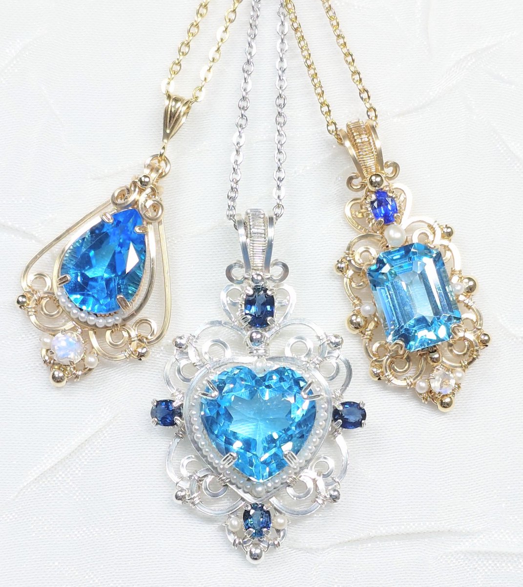 ブルートパーズ達✨💎🎶 左から ①スイスブルートパーズ、ブルームーン