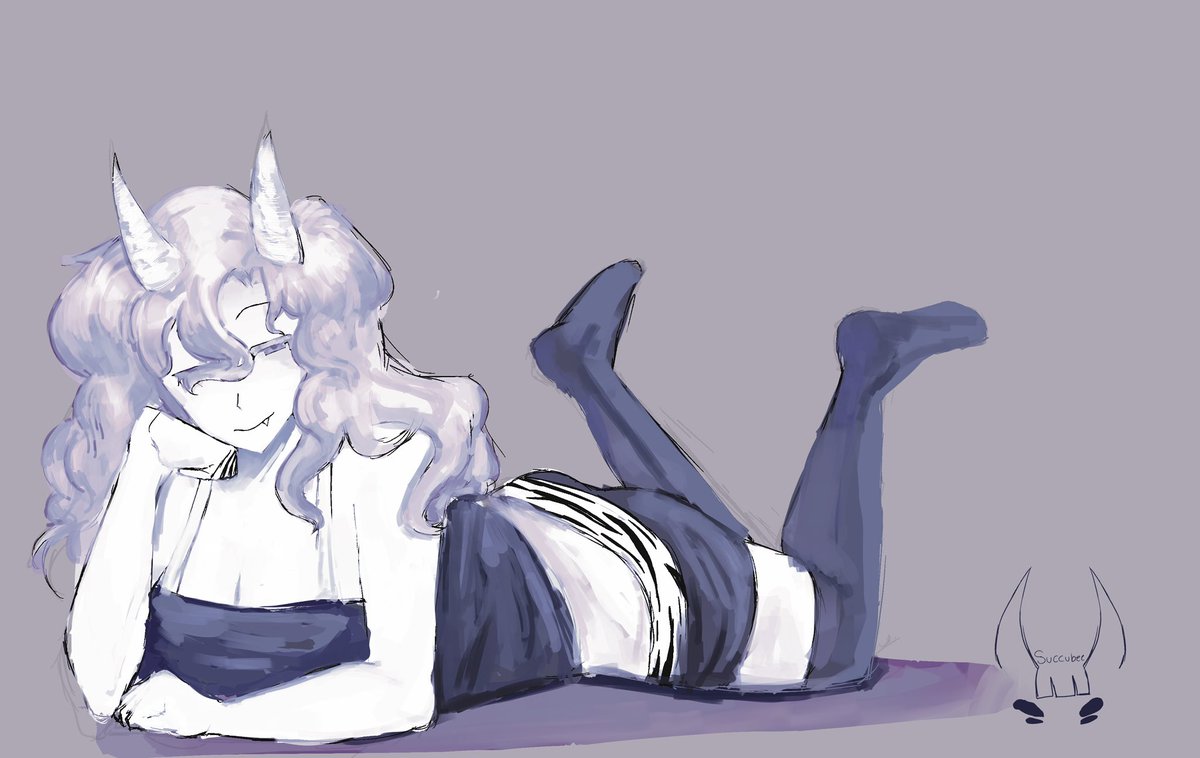 Succu__bee's tweet photo. Okay I lied I’m done #persona #yumeshipper #art #coralglasses https://t.co/KPu2cK6OfA