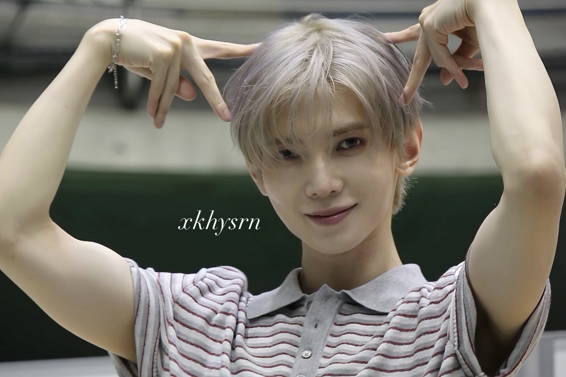 xkhysrn's tweet photo. 260802 ATEEZ 団体サイン会 団サ

^ ̳ᴗ  ̫ ᴗ ̳^♡

 #에이티즈  #여상  #ATEEZ  #YEOSANG #ヨサン https://t.co/MO5Wrw9Evz