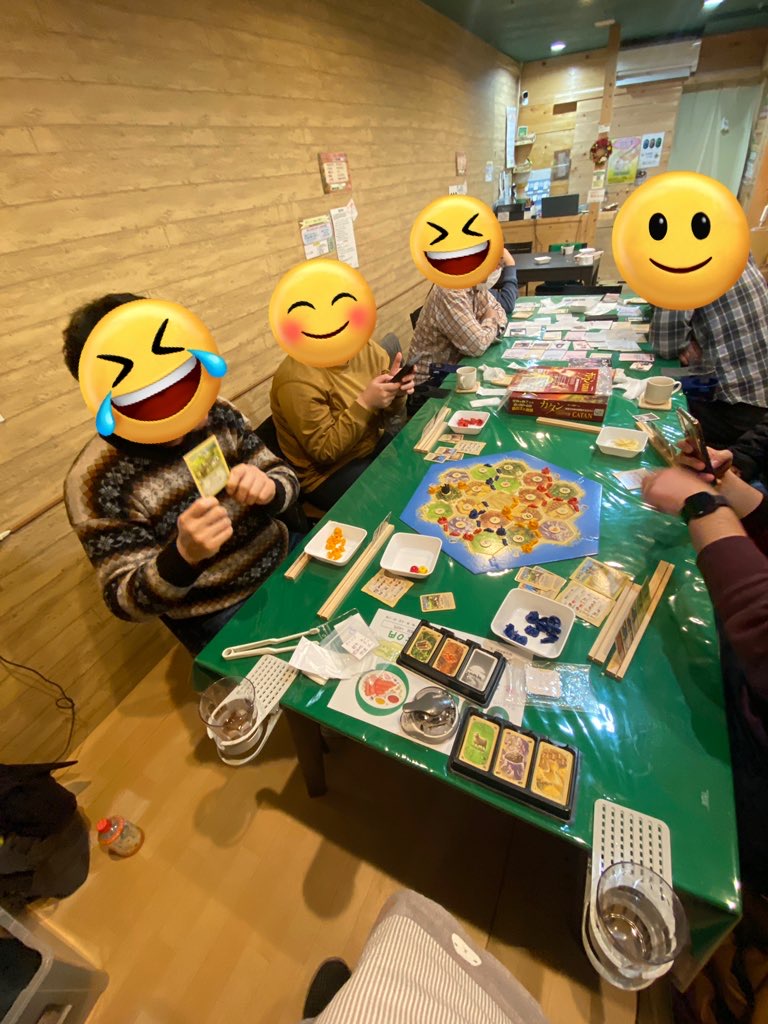 bg_kapibaradou's tweet photo. 本日、火曜日も13:00～24:00の営業です。
新しいレジャーや遊び場としてぜひ遊びに来てください♪(^▽^)/
今日も元気に皆様のご来店をお待ちしております。
おひとり様、グループ様、相席希望様、初心者様大歓迎♪
※19:00以降でお客様の来店が無く、来店予約がない場合は営業時間を短縮をして閉店する場合がございます
(｡-人-｡) ｺﾞﾒﾝﾈ
#千葉 #市川 #南行徳 #カフェ #穴場 #デート #充電コード #暇つぶし #相席OK #フリーWiFi