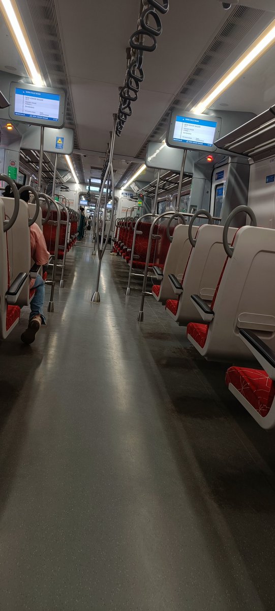 Ujjawal1Mishra's tweet photo. NAMO BHARAT INFRA IS SO FREAKING BEAUTIFUL 🔥😭 https://t.co/zlVQiS43lg