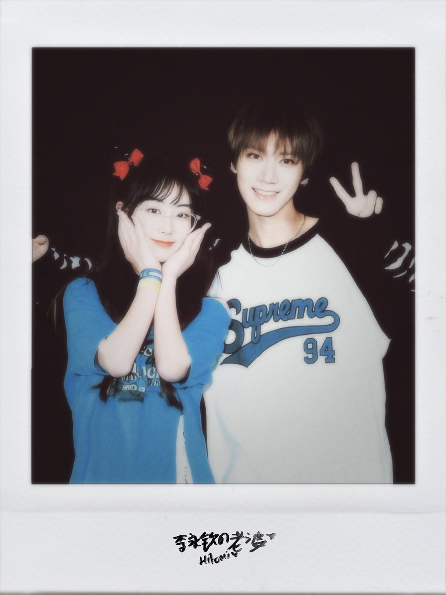 H1T0MI_0227's tweet photo. TURN IT INTO POLARIOD！
#TEN #TENLEE #李永钦 #텐 #เตนล์ #テン
#TENCORE0110Concert https://t.co/wP7jK0sVGB