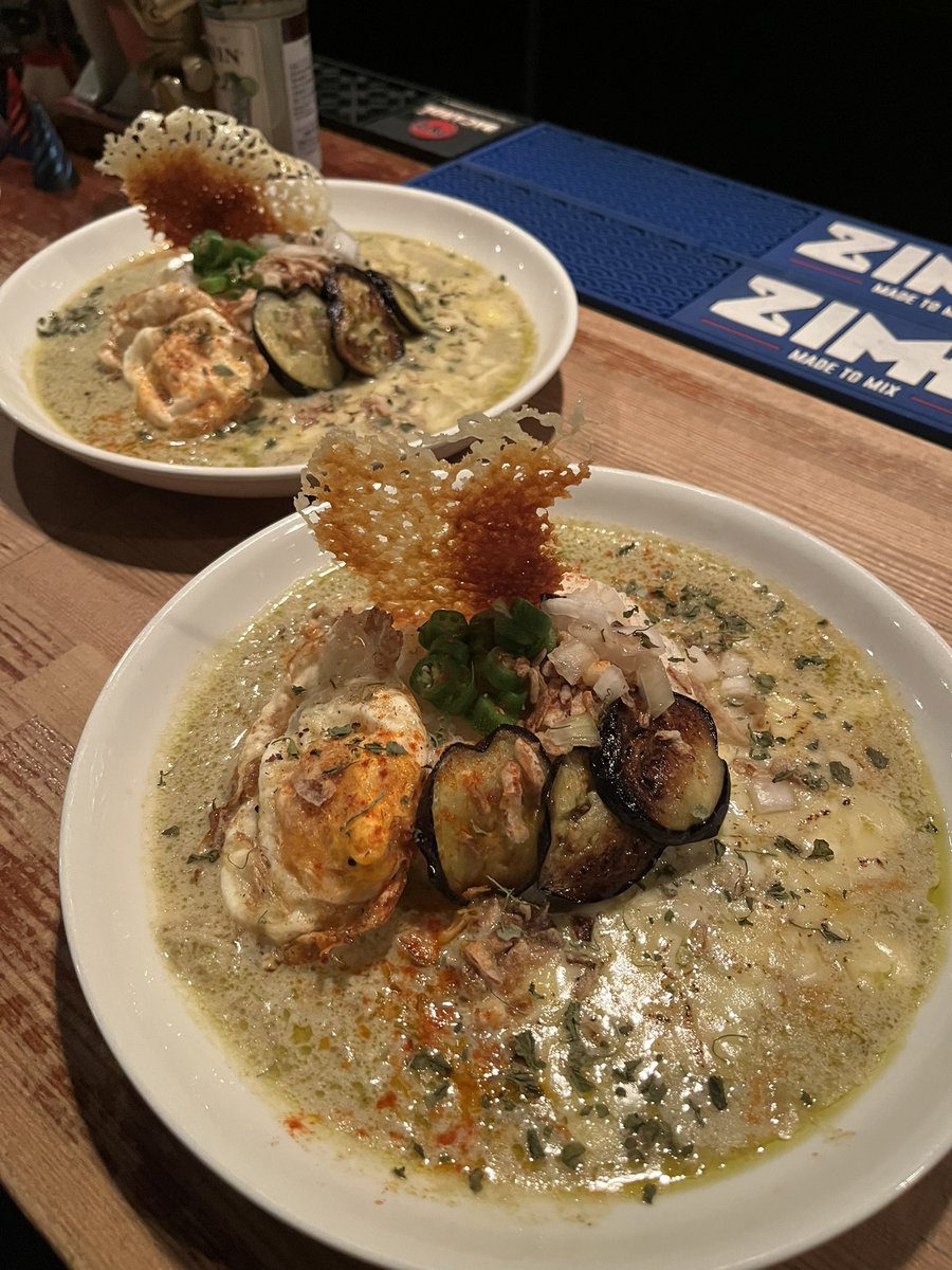Garage_HotRod's tweet photo. 『鶏ミンチの豆乳グリーンカレー』
全部のせ
#徳島 #art #BarGARAGE #徳島カレー #徳島スパイスカレー https://t.co/kmMrZ6oPO6