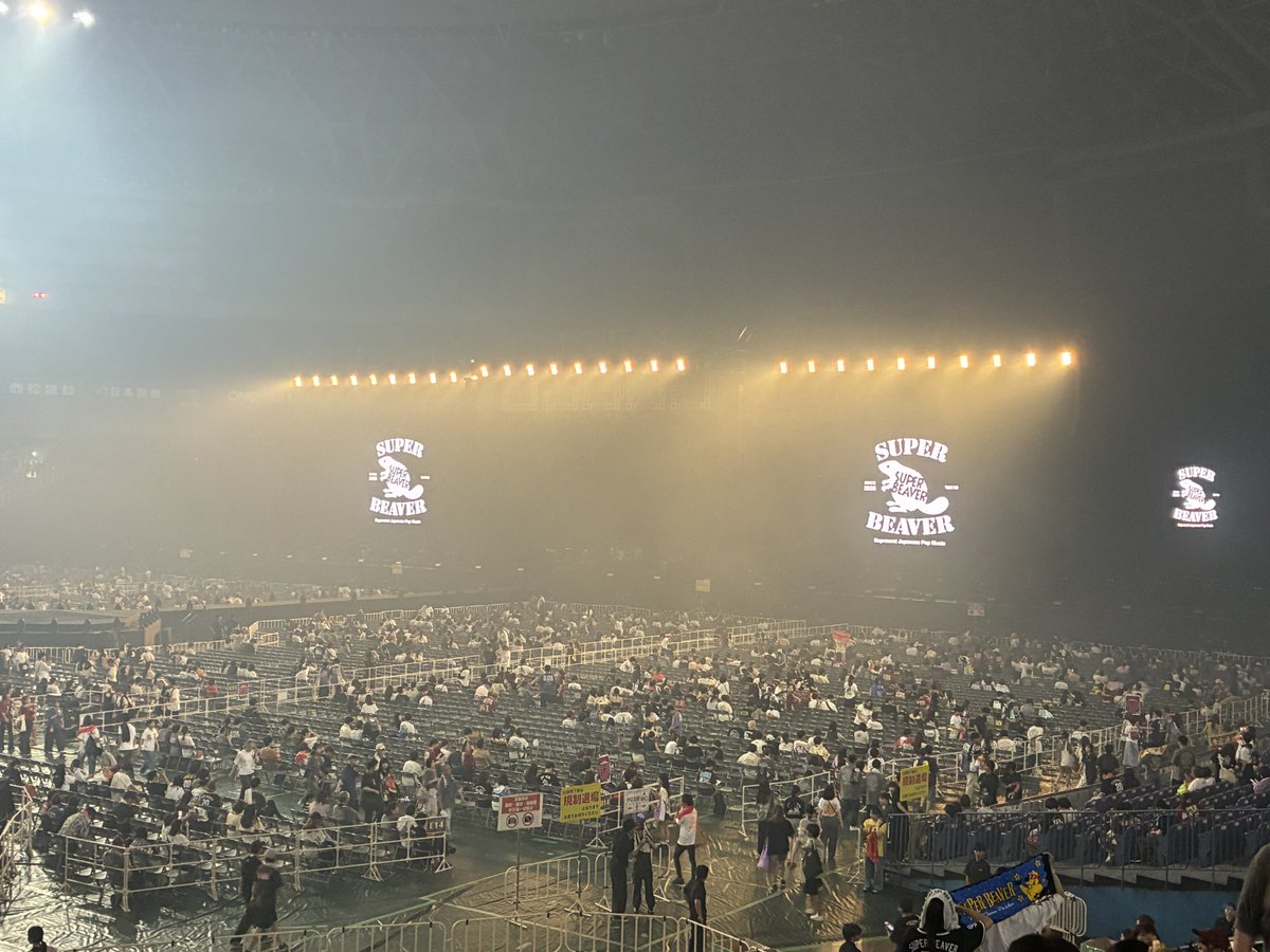 superbever_fc's tweet photo. SUPER BEAVER - 都会のラクダ DOME TOUR 2026
 
新たな物語の始まりを、全国どこからでも体感できるチャンス。今しか観られないこの瞬間を、ライブ配信でお楽しみください。
 
 ■ 詳細はこちらより⬇️
👉https://t.co/T050IauUP0
 
#SUPERBEAVERららぽ
#SUPERBEAVER https://t.co/v50luYX5bv