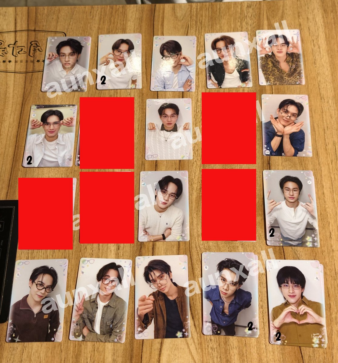 aunxall's tweet photo. ขาย / จัดส่งเท่านั้น / ค่าส่งบ้านละ 40 บาท  

🍀Random Boys ใบละ 20 บาท
ตอนนี้เหลือตามภาพ อันที่มีเลข 2 กำกกับ = มี 2 ใบค่ะ
#งานมหกรรมนิยายนานาชาติ2026xGMMTV #ตลาดนัดgmmtv https://t.co/Ulkxk7cma4