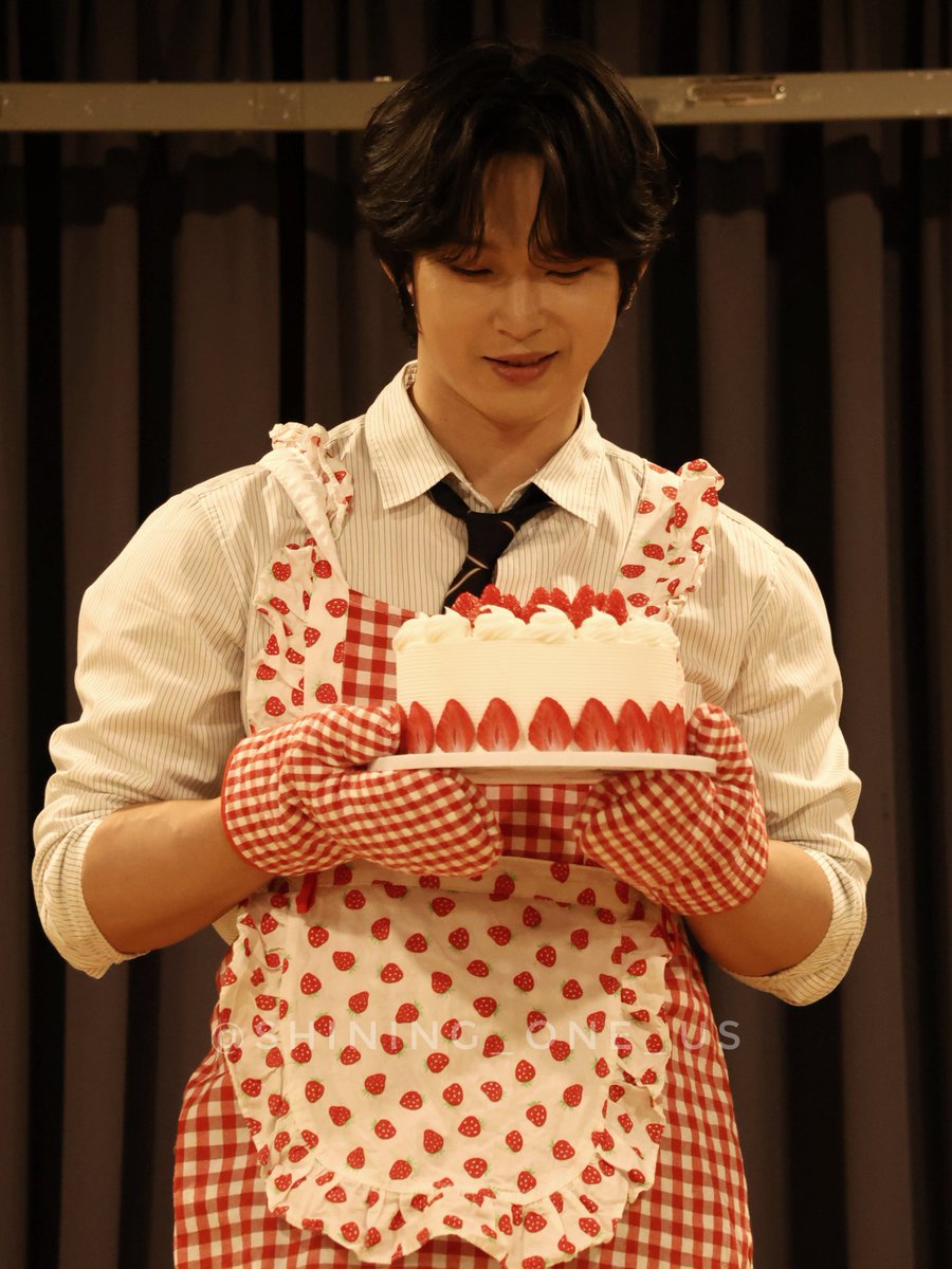 shining_one_us tweet picture