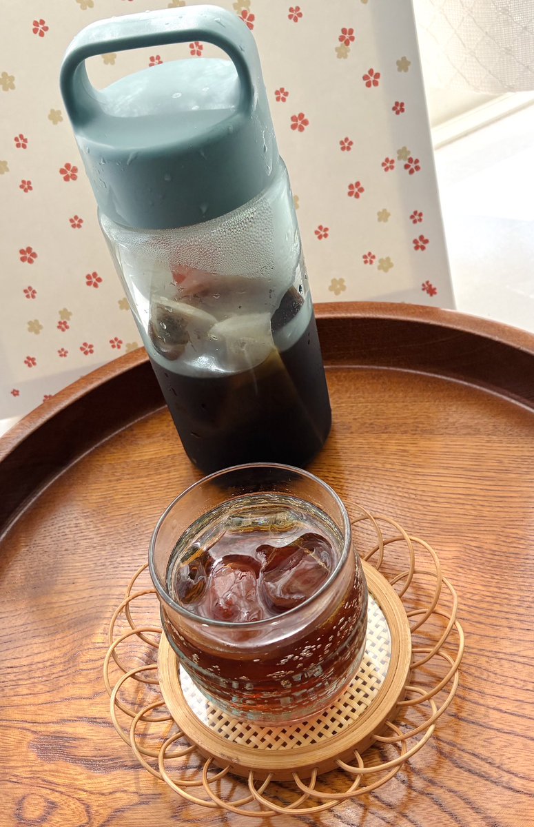yane_to_kabe_'s tweet photo. またひとつ、
コールドブリューの嬉しいご感想をいただきました✉️

「本格的なお店の味で美味しいです☺️」

このひと言が、本当に励みになります。

素敵なお写真もありがとうございました📷☕ https://t.co/o5H6788mhL