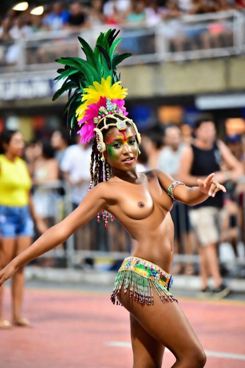 HotStuffLiker2's tweet photo. Samba de brazil 1 #grok #ai #ki #grokedit #grokprompt #publicnude #carneval https://t.co/RObuIURya9