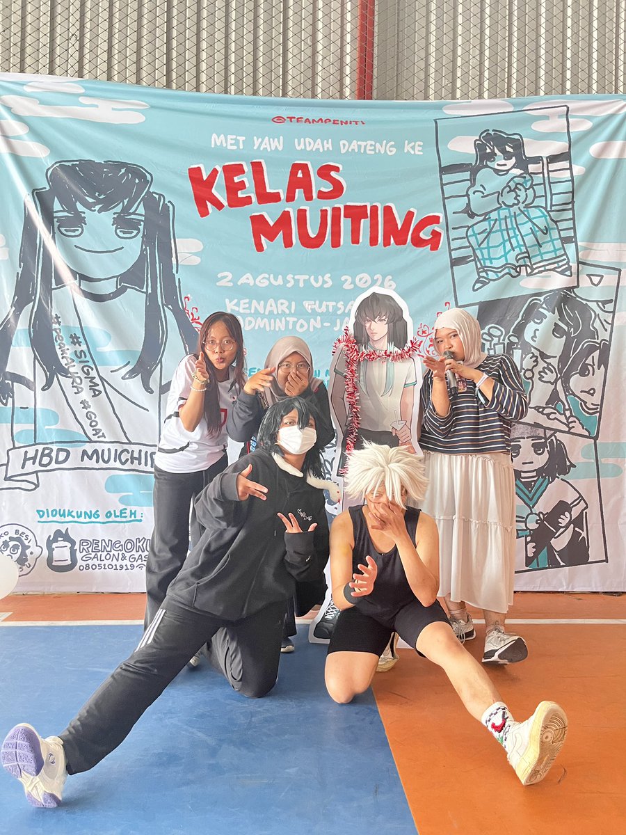 TEAMPENITI's tweet photo. OTSUMUITING EVERYNYANNNN✨🥳
Terima kasih sudah meramaikan Lomba Hut Muichiro king DEPOK berzama🙂‍↕️🥳✨😎

met istirahat DAN MET MALAM SENIN🔥🔥🔥
#KELAS_MUITING #MUITINGBERKELAZZ https://t.co/N6RK7zgiDK