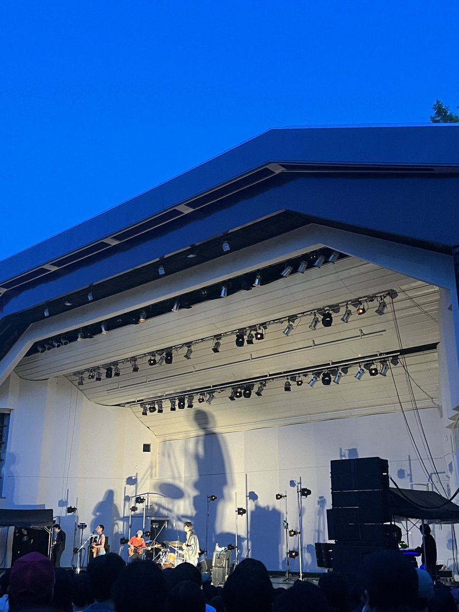 popo149_'s tweet photo. 毎日仕事やプライベートで、
しんどくなったり、腹が立ったり、
落ち込むことがあっても、
音楽と同じ音楽が好きな人たちと過ごせた時間があったから、その瞬間が楽しかった https://t.co/MJ9jzO6gBu