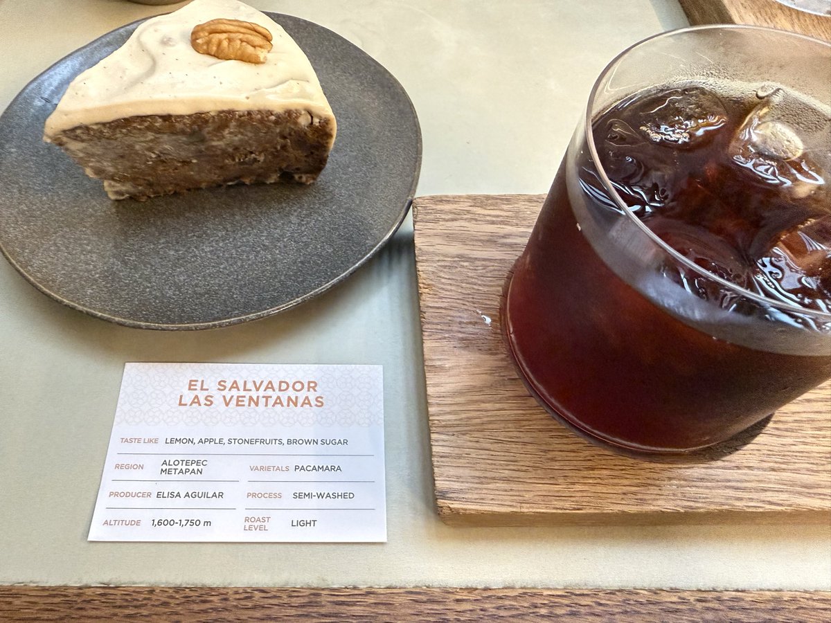 CoffeeShijima's tweet photo. WOODBERRY COFFEE 学芸大学店
El Salvador Las Ventanasとキャロットケーキ
ここのところ飲んできたエルサルバドルに比べると格段にフローラル
でもやっぱりどこか優しい☺️ https://t.co/UQG5GXgyet