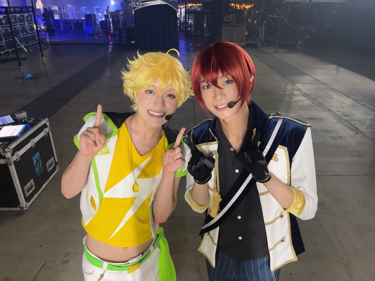 nattu515's tweet photo. 『あんさんぶるスターズ！THE STAGE』
-10th Anniversary LIVE-
北九州メッセ2日目
ご来場ありがとうございました！
夢のような２日間でした！
さて、次は神奈川！
神奈川も楽しみましょう♪

#あんステ https://t.co/qrVTzvKp1w