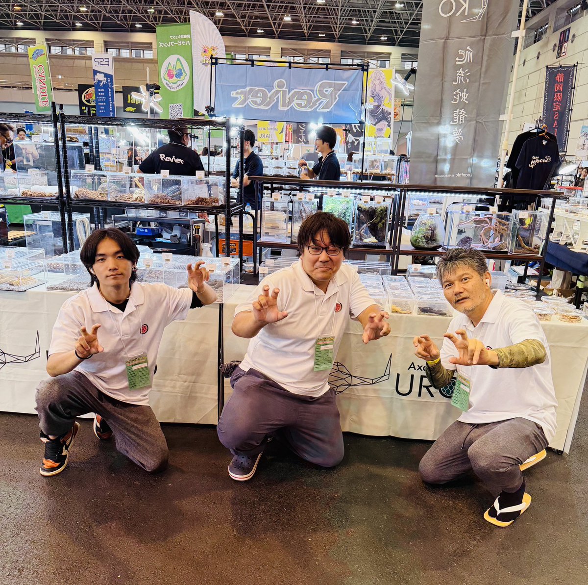 Axanthic_UROKO's tweet photo. 𓆈夏レプご来場の御礼𓆈

『ジャパンレプタイルズショー2026Summer』2日間Axanthicのブースに遊びにいらしてくれた方、お迎えいただいたお客様、誠にありがとうございました！

地元開催ということもあり、たくさんのお土産を頂戴した多くの方々には、いつも本当に感謝いたします✨

また、開催して下さった主催者様、関係者の皆様心より御礼申し上げます。

新しいご家族様の元へ旅立って行った生体達に関しまして、何かご不明な点がございましたら、何なりとお申し付けください✰

また次回のイベントにて皆様にお会いできるのを楽しみにしてます♪