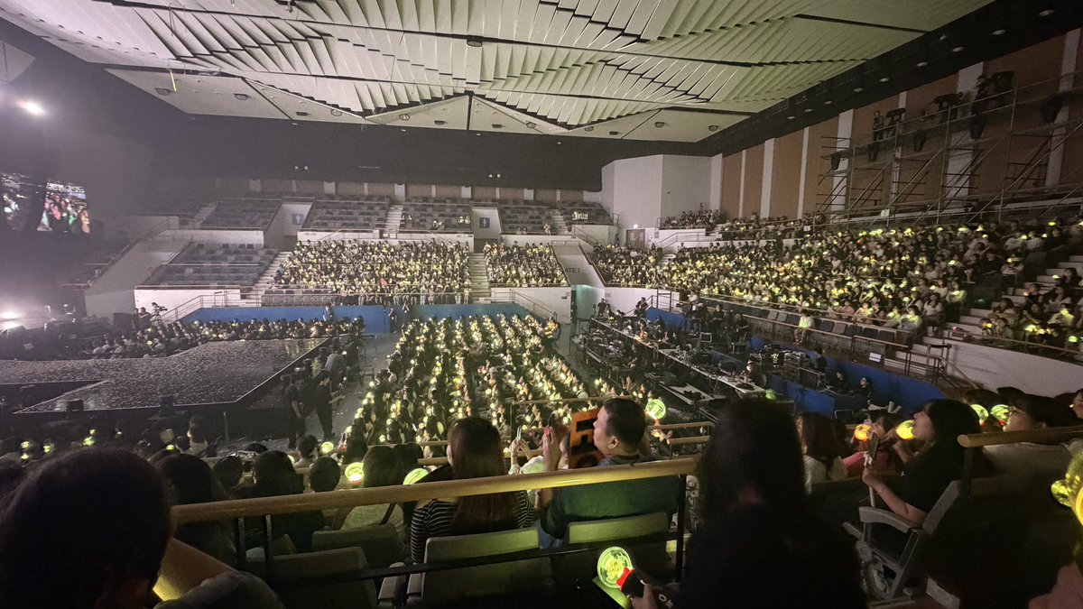 spu3101's tweet photo. 정말  이렇게  행복해도되는가??  진짜  15년동안  후회없는  덕질이다 🫪🫪 https://t.co/W21fJcubhn