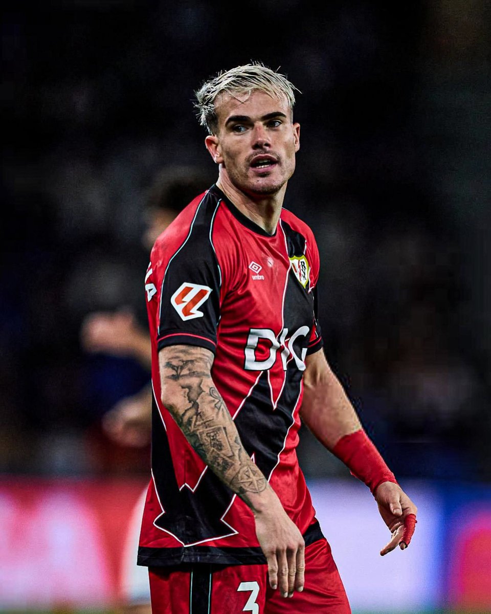 Smallz149568's tweet photo. 🚨💣 BREAKING: Pep Chavarría is about to SIGN for Chelsea. There are just a few small details left between the clubs. He is ready to travel to London.
(#MatteoMoretto) https://t.co/Ks0Kov6Ig3