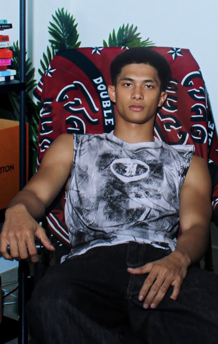 peteerpepper's tweet photo. FCK SARAP NI PAUL 🤤🔥 https://t.co/Sn8ql9xp3B
