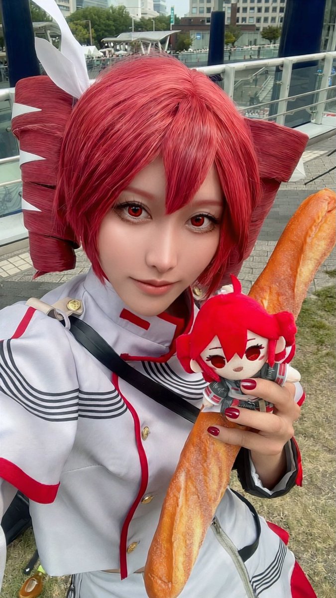 shanoisope's tweet photo. ボカロコス8人併せ豪華すぎた！！
重音テトちゃんでした！！
#コスサミ2026 https://t.co/3SoKMaPy2J