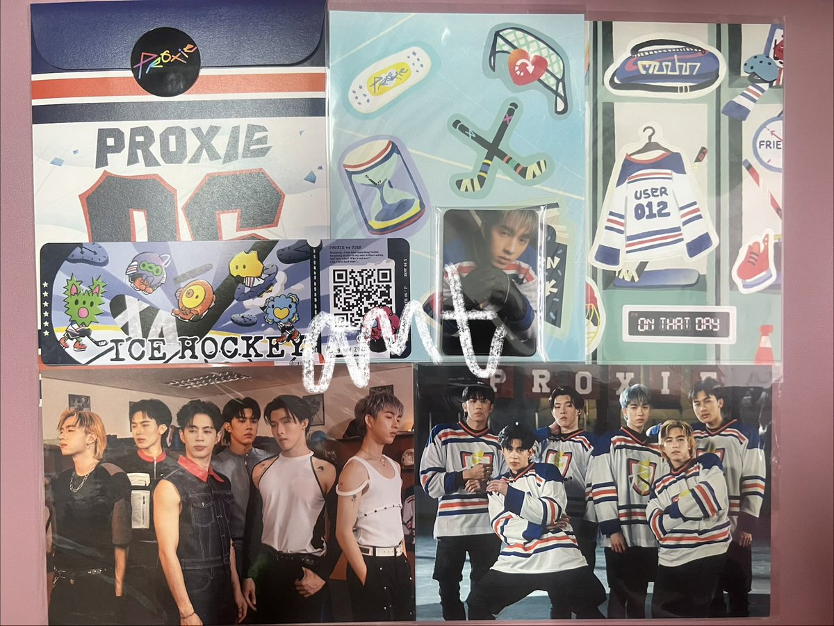 anantantt's tweet photo. WTS ปล่อยเมิช ได้ของตามภาพ
#ตลาดนัดพ้อกสี #ตลาดนัดproxie

🧡 ที่ไม่รัก (1) 80
💛 สถานะเบลอ (1) 50
💚 ตบปาก+คอนเสป (8) 80
🩷 ตบปาก ไม่ได้คอนเสป (2) 30
🩵 พรุ่งนี้ค่อยเลิกได้ไหม สุ่มคอนเสป (6) 80
💜 ดีอยู่แล้วที่ต้องลา สุ่มคอนเสป+การ์ดกีตาร์ (5) 80
🚚 ค่าส่ง 40 ซื้อเยอะลดได้ค่ะ 🫶🏻 https://t.co/xBtXTyJsfh