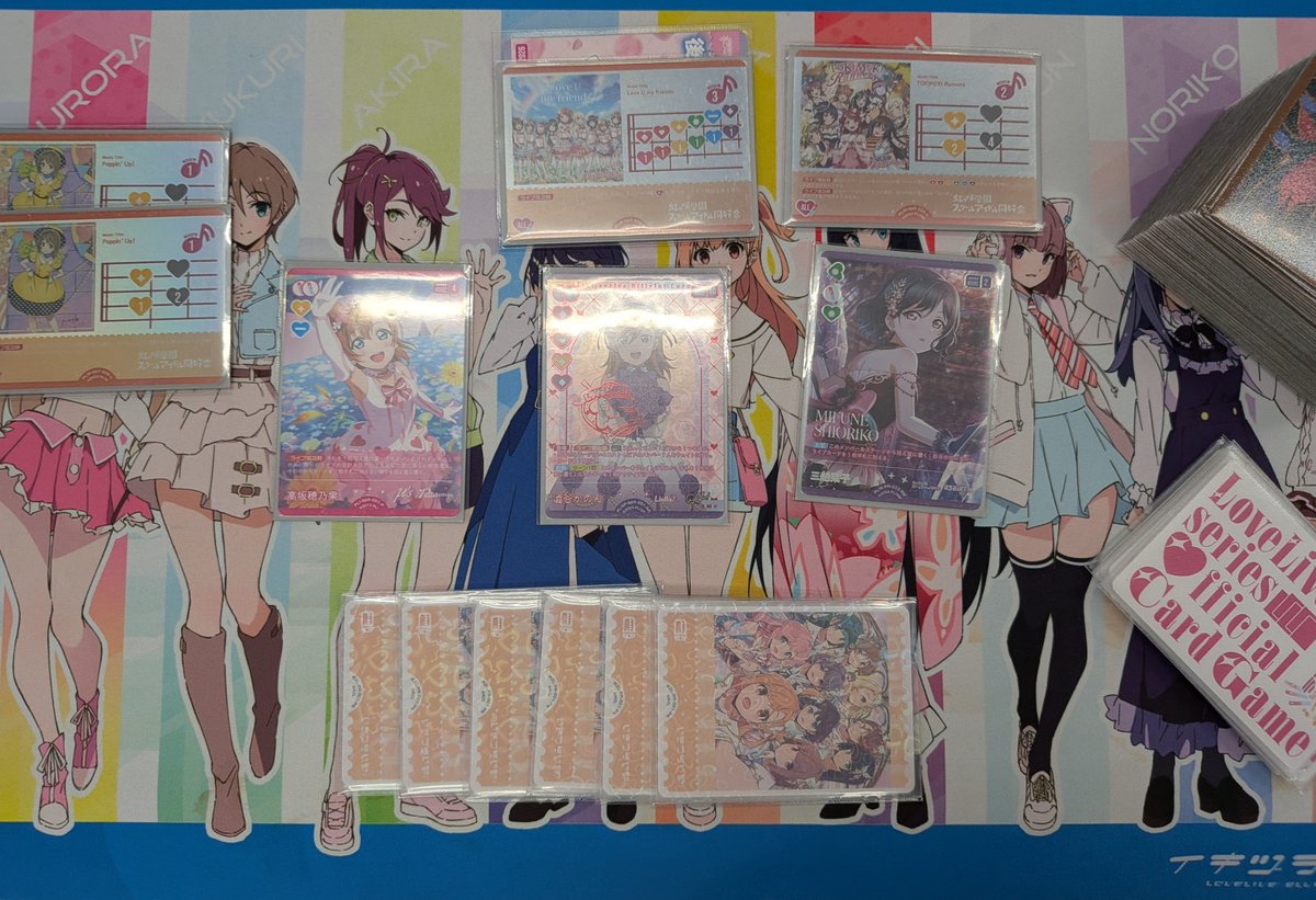 2d_sts649's tweet photo. ラブカ 店舗予選
使用構築：穂のん進行ラブユー（高咲穂のん）

R1 vs 加点Liella!（前橋？） 負
R2 vs 青紫ミラステ  勝
R3 vs  13栞子入り黄緑カラテ 勝
R4 vs 5ダイヤ進行ラブユー（結論サンプル） 負

R2 超理想7点3キル、R3 いつもの10点4キル。ぼろっぼろの事故で初戦敗退でしたがね。 https://t.co/CSlw70JgbD