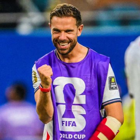 goalsside's tweet photo. 🚨🚨| BREAKING: Jordan Henderson's move to Chelsea is now 𝐃𝐎𝐍𝐄 𝐃𝐄𝐀𝐋. Medical passed on Saturday. ✅🏴󠁧󠁢󠁥󠁮󠁧󠁿

[@JacobsBen] https://t.co/7fe4bNyeRz