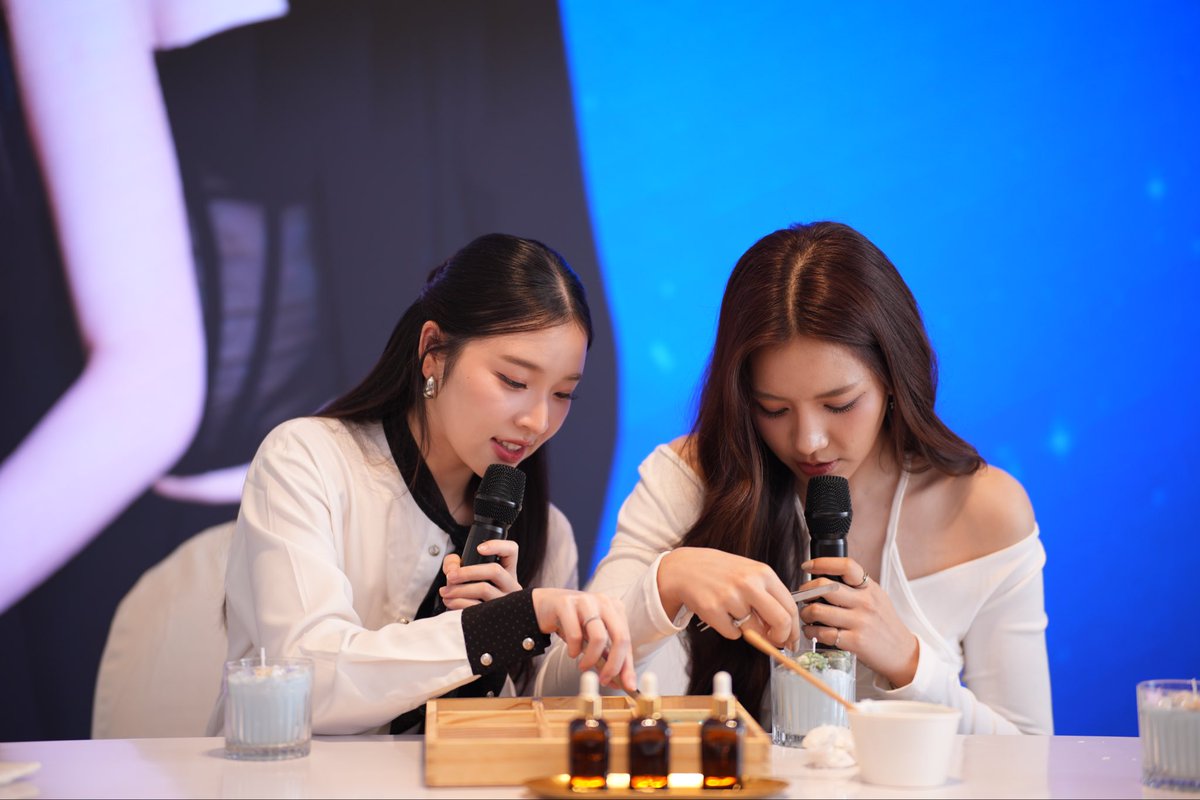 OCEANSTAR_Ent's tweet photo. ตั้งใจทำสุดๆ ✨
#miephat #ayaorapan #MieAya #PlasA https://t.co/5RnvmY5UbG