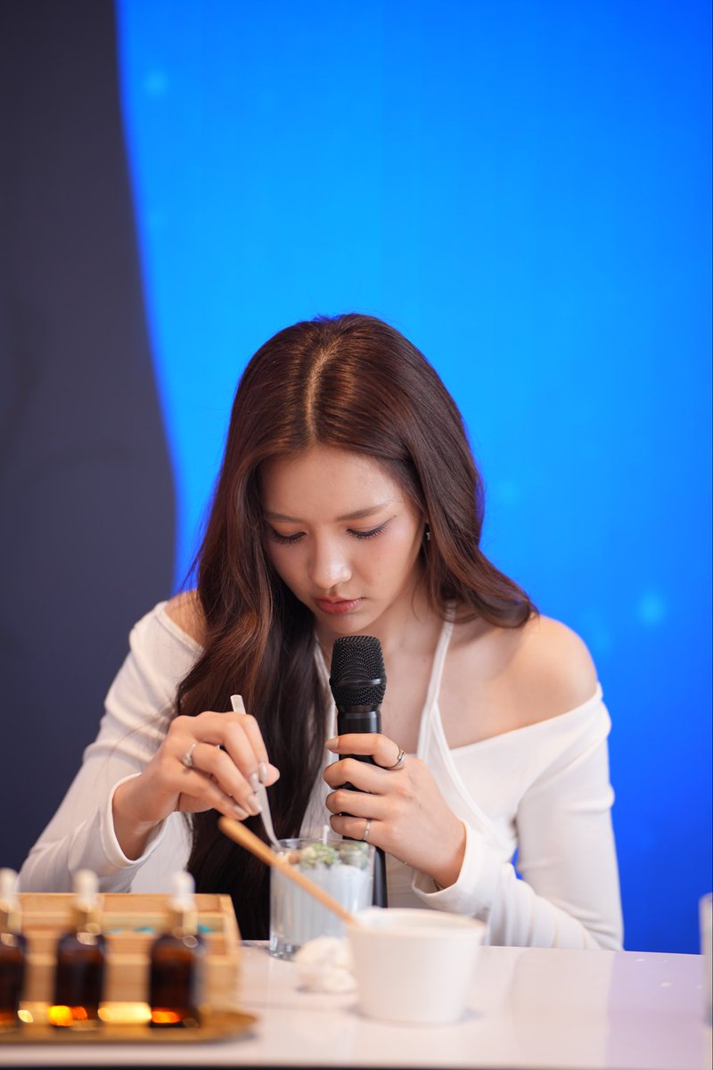 OCEANSTAR_Ent's tweet photo. ตั้งใจทำสุดๆ ✨
#miephat #ayaorapan #MieAya #PlasA https://t.co/5RnvmY5UbG