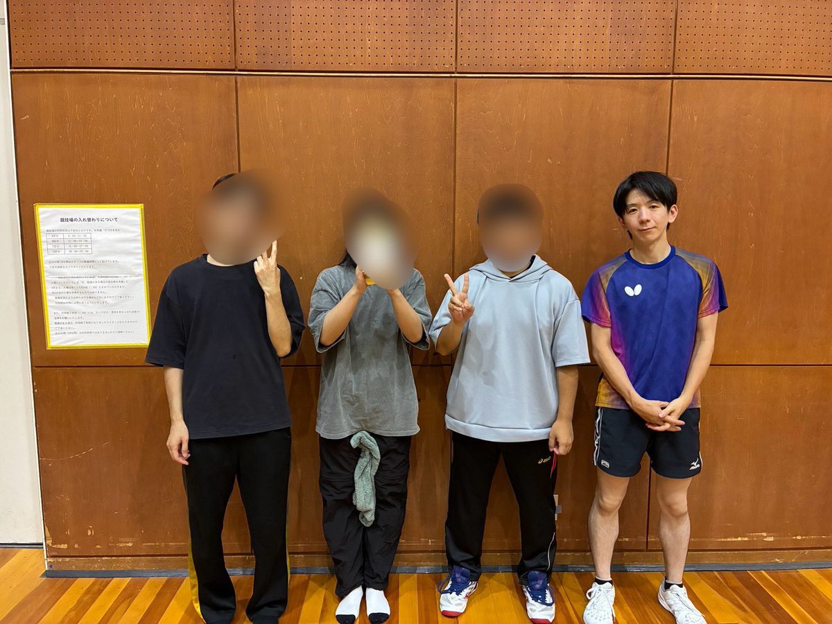 OverDrivettt's tweet photo. 毎度どうも🐧

芦屋オープン参加、女子チーム2位T優勝🥇男子チームどちらも2位Tベスト8でした(西野)

精一杯マケルーヤ
今だ腕上げ体と共に
体勢は台の下 ミスという名の大後悔へ

快晴・上昇・ハレルーヤ/JINDOU

#シングルスの悠樹重大
#アニキのニレンダァ
#ハネモリボーLV10
#俺はツッツキマン https://t.co/SF4cV7XFqY