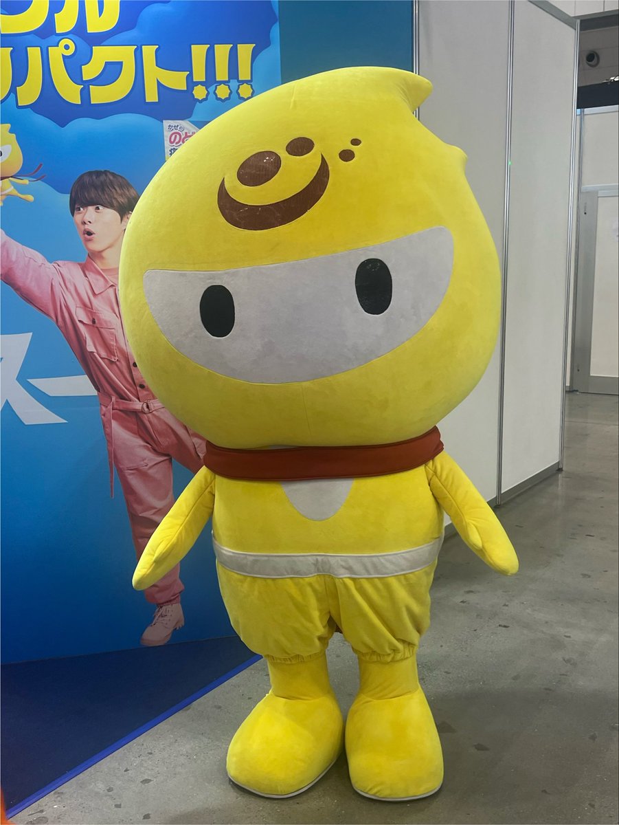 MizuhotChoco's tweet photo. 各ブース規制かかるから
たまーにキャラ撮影✨ https://t.co/AkyRWBm9lu