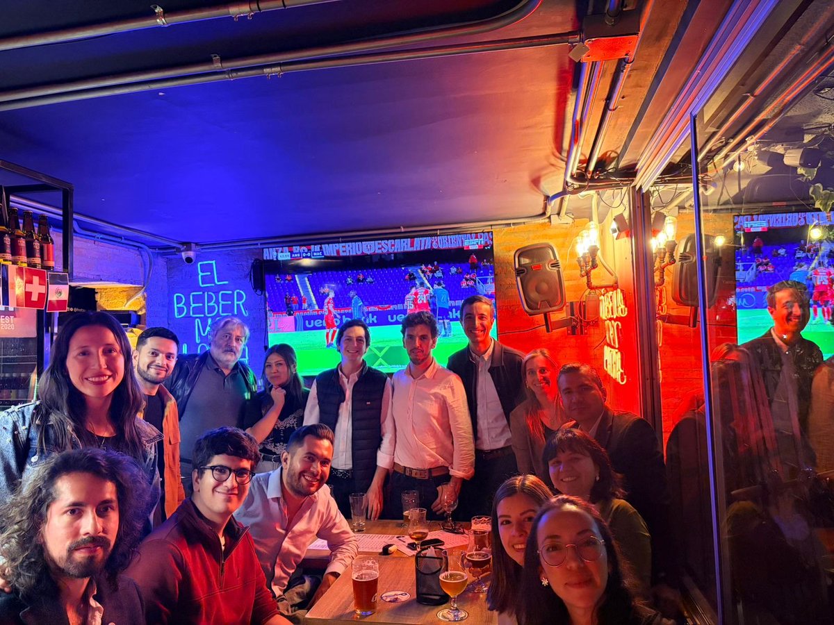 LSEalumni's tweet photo. Are you based in or around Bogotá? 🇨🇴
You are welcome to join our local alumni community for their Annual Assembly! 👋
📅Wednesday 19 August
⏰6.30pm at Birreria
📍Macha, Calle 80 # 9-17, Bogotá
Contact lsealumnicolombia@gmail.com to join in.
#LSEalumni #PartOfLSE https://t.co/bzjNlq02i0