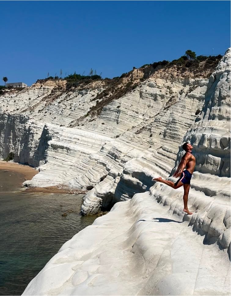 paolostella's tweet photo. Scala dei turchi https://t.co/p5bS0QxwQe