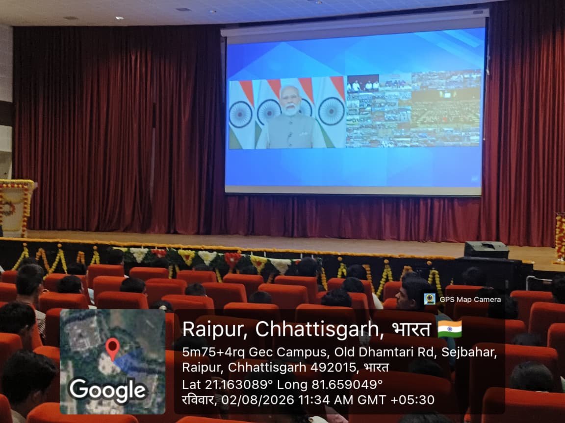 CGITR_NSS's tweet photo. जय हिन्द 🇮🇳 
माननीय प्रधानमंत्री श्री नरेंद्र मोदी जी के "नशा मुक्त युवा, विकसित भारत संकल्प अभियान" NSS CGIT रायपुर द्वारा कार्यक्रम अधिकारी डॉ. शशिबाला किंडो एवं श्री प्रशांत साहू की गरिमामयी उपस��थिति में स्वयंसेवकों ने "नशा मुक्त भारत" की शपथ ग्रहण की। https://t.co/MaiPis3DDd