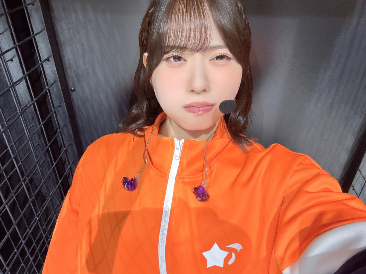 SayuriDate's tweet photo. #ちゅーとりえらいぶ2026_Day2
2日間ありがとうございました💫🐦(←ｴﾗﾁｬﾝ)

「Liella!のちゅーとりえら!!」1期2期
笑ってくれて応援してくれて、
一緒に番組を作ってくれて、
本当にありがとうございました！！🤭🙇‍♀️

編集なしのバラエティパート🎉🪄
緊張感も驚きも楽しさも全部素敵な思い出🤣
MVPの3人もおめでとうーっ！💝✨
(ビリビリの申し子という名前を付けてくださったことも色んな意味で忘れません！笑⚡️)

パフォーマンスパートでね、みんなと今一緒にいる時間の尊さを改めて強く感じて、なんか途中うるってきちゃった🤭
朝もお昼も夕焼けも星空も、
みんなと過ごす時間がだーいすきっ!!!🫶
やっぱり、みんなで笑うっていいなぁ。🫶

そして！
タイムマシーン3号さんも藤田アナも
改めてありがとうございました！！🙌
もう爆笑でした...。🤣
また絶対ご一緒できますように
頑張りますっっっ！🔥🔥

みなさんも暑かったと思うから、
お身体大切にして笑顔でいてねっ！✨

🧡澁谷かのん 役 伊達さゆり🎧
#タイムマシーン3号 さん
#藤田アナ
#lovelive #Liella!