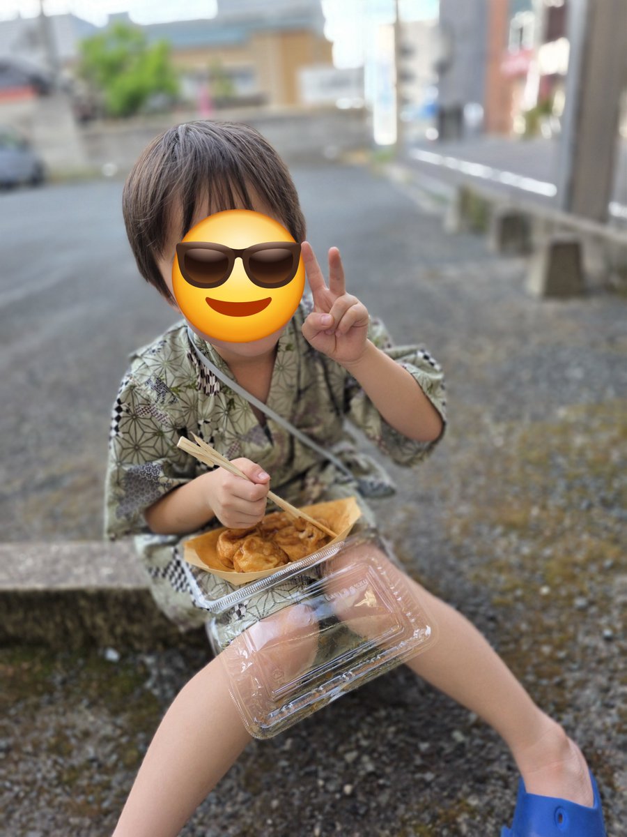 nyankuro14's tweet photo. 昨夕は、地元の夜市へ🏮
外で飲む生ビール🍺美味しかったです😋

夜は親友が栄養ドリンクやマカロン、カップ麺等手土産を持って、🏠遊びに来てくれました☺️🎶

明日は🏥婦人科と外科へ…
気が重いけど、やるしかないのだー✊🔥 https://t.co/RSqbJ2rXOO